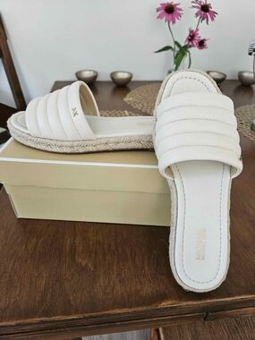 Michael Kors Cream Quilted Espadrille Slide Sandals
